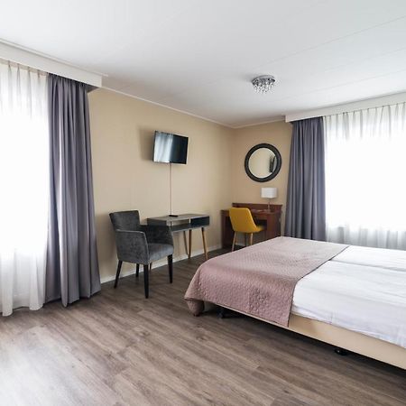 Hotel Loco Lievelde エクステリア 写真
